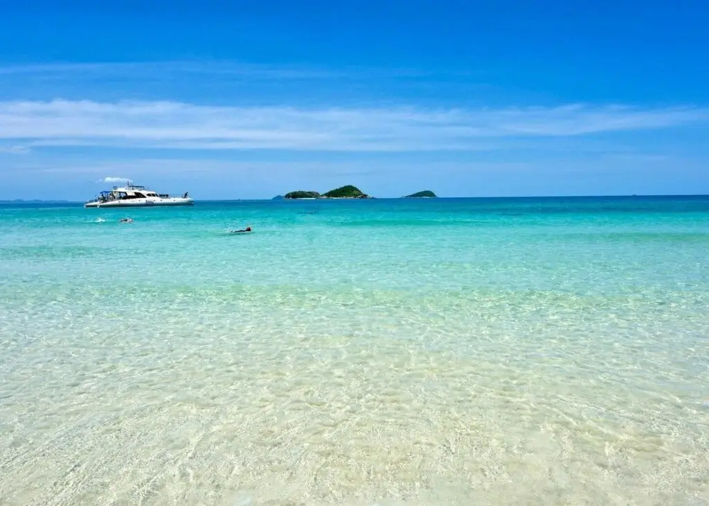 beach view from an island near pattaya- relaxing things to do in pattaya