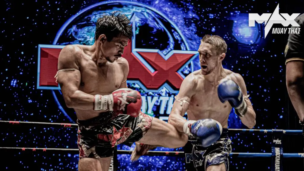 Muay Thai at MAX stadium,