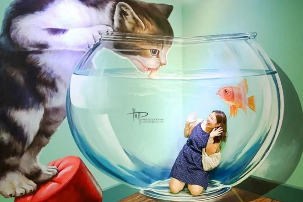 an art in paradise optical illusion, family fun in pattaya